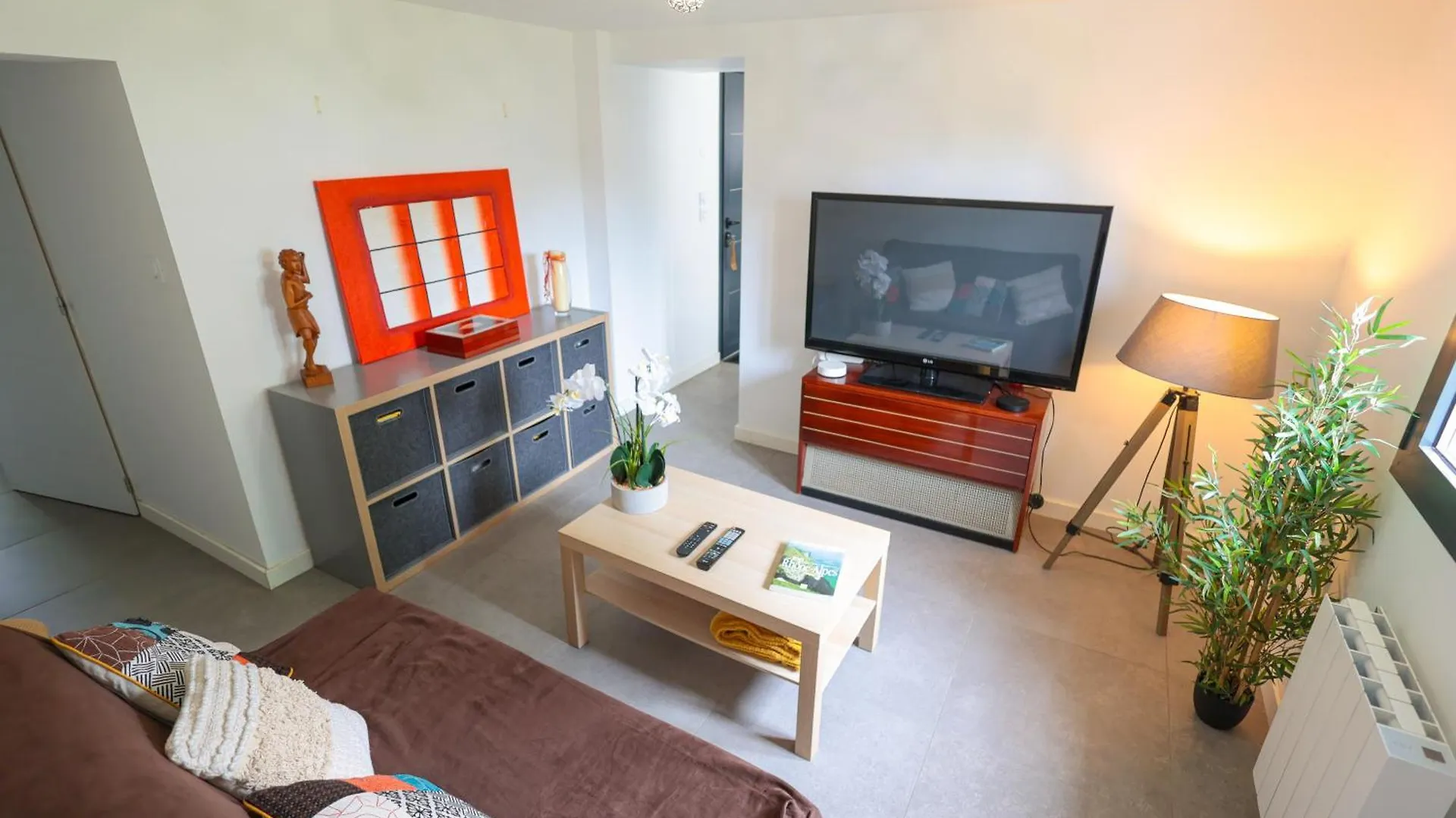 Дом отдыха Logement Cosy Neuf Avec Jardin Мион Франция
